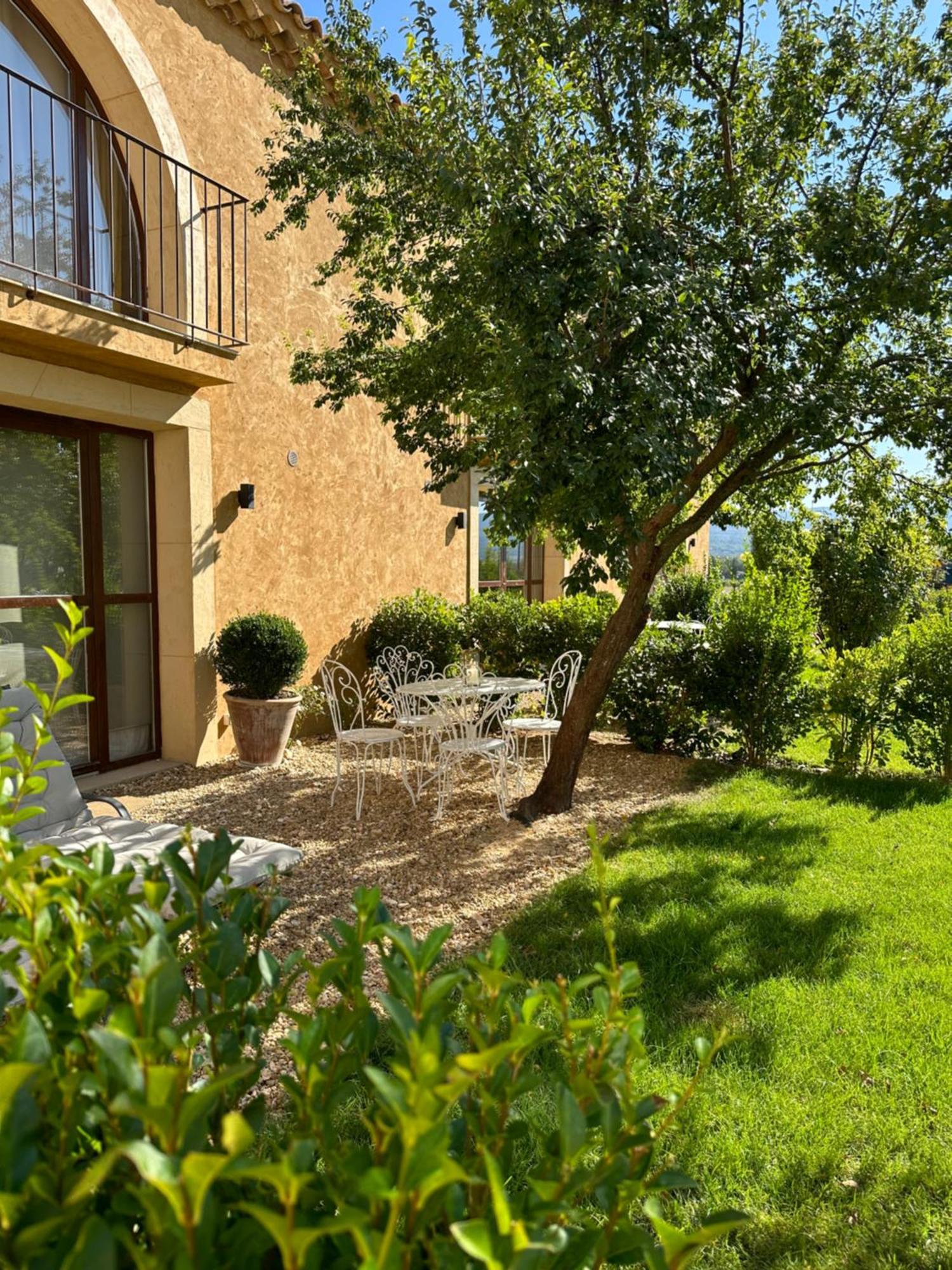 فيلا Domaine D'Egenia Roussillon en Isere المظهر الخارجي الصورة